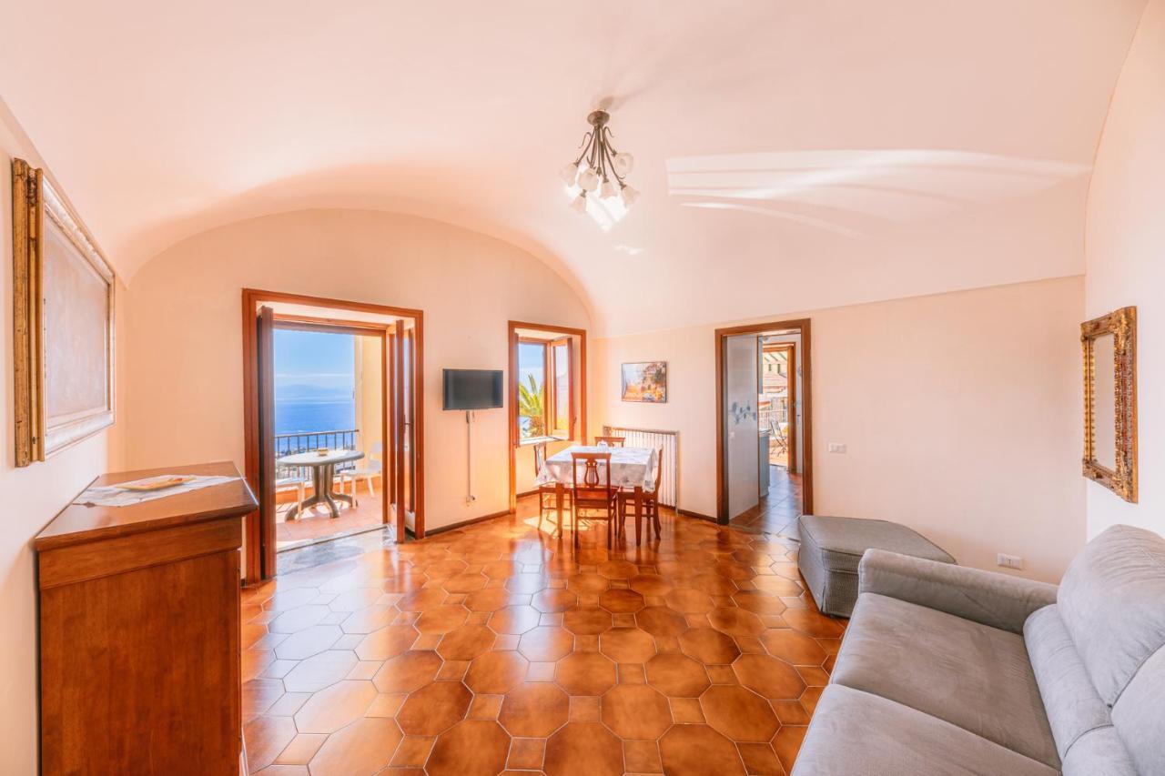 Appartamento Anna In Villa Laura 斯卡拉 外观 照片