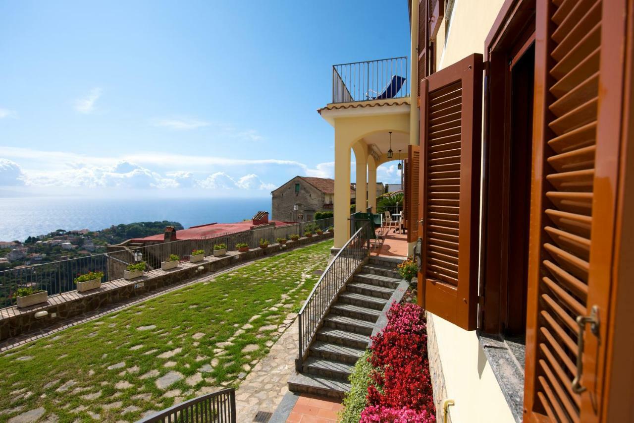 Appartamento Anna In Villa Laura 斯卡拉 外观 照片
